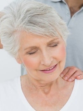 senior-osteo_neck34 senior osteopathic treatment in Milton